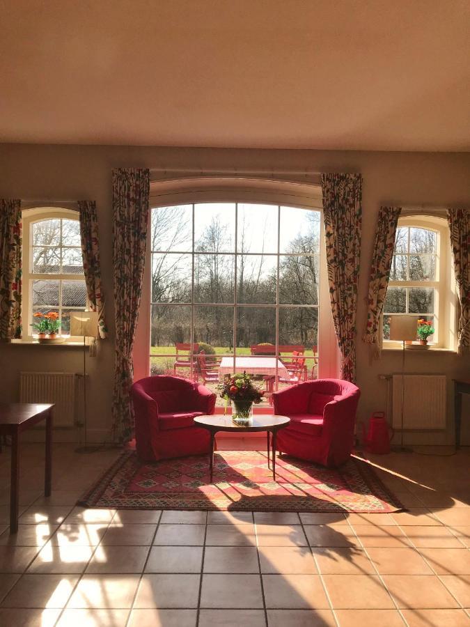 Bed & Breakfast De Neust Beesd Esterno foto